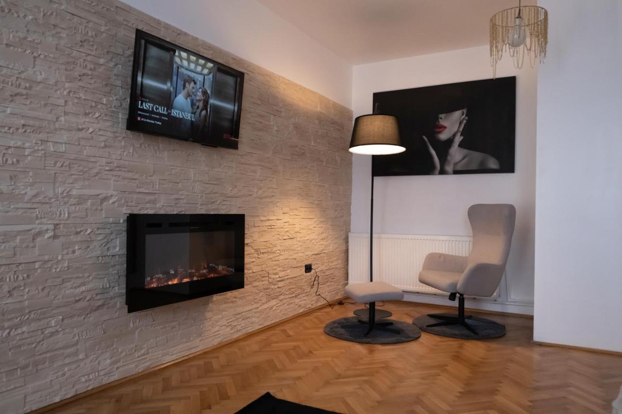 Hotel Casa Basarab Braszów Zewnętrze zdjęcie
