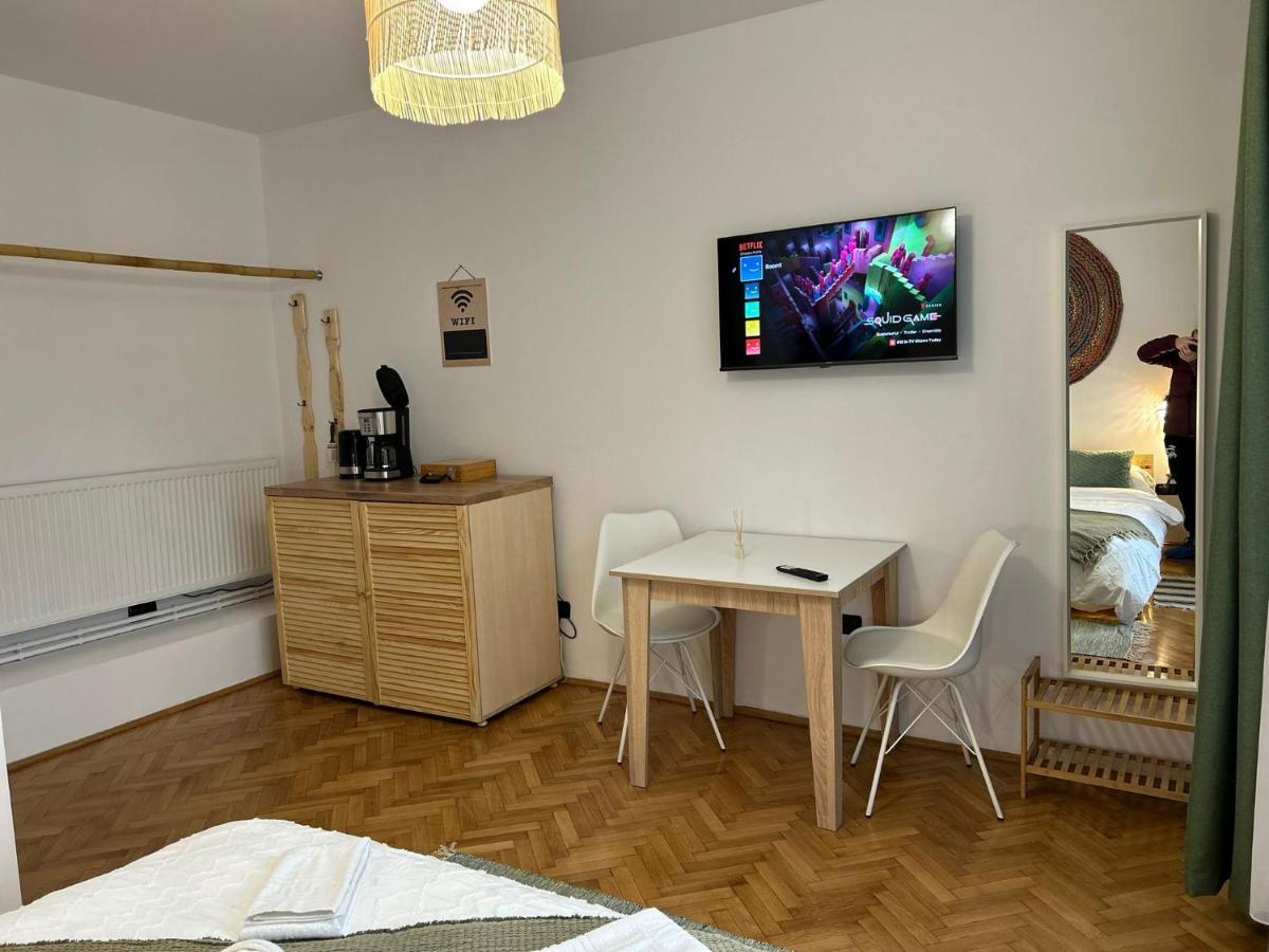 Hotel Casa Basarab Braszów Zewnętrze zdjęcie