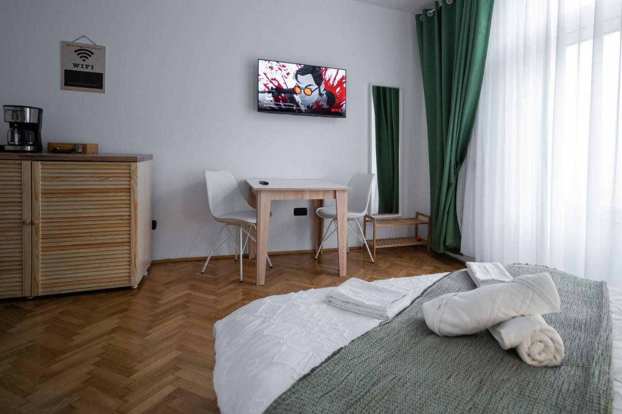 Hotel Casa Basarab Braszów Zewnętrze zdjęcie